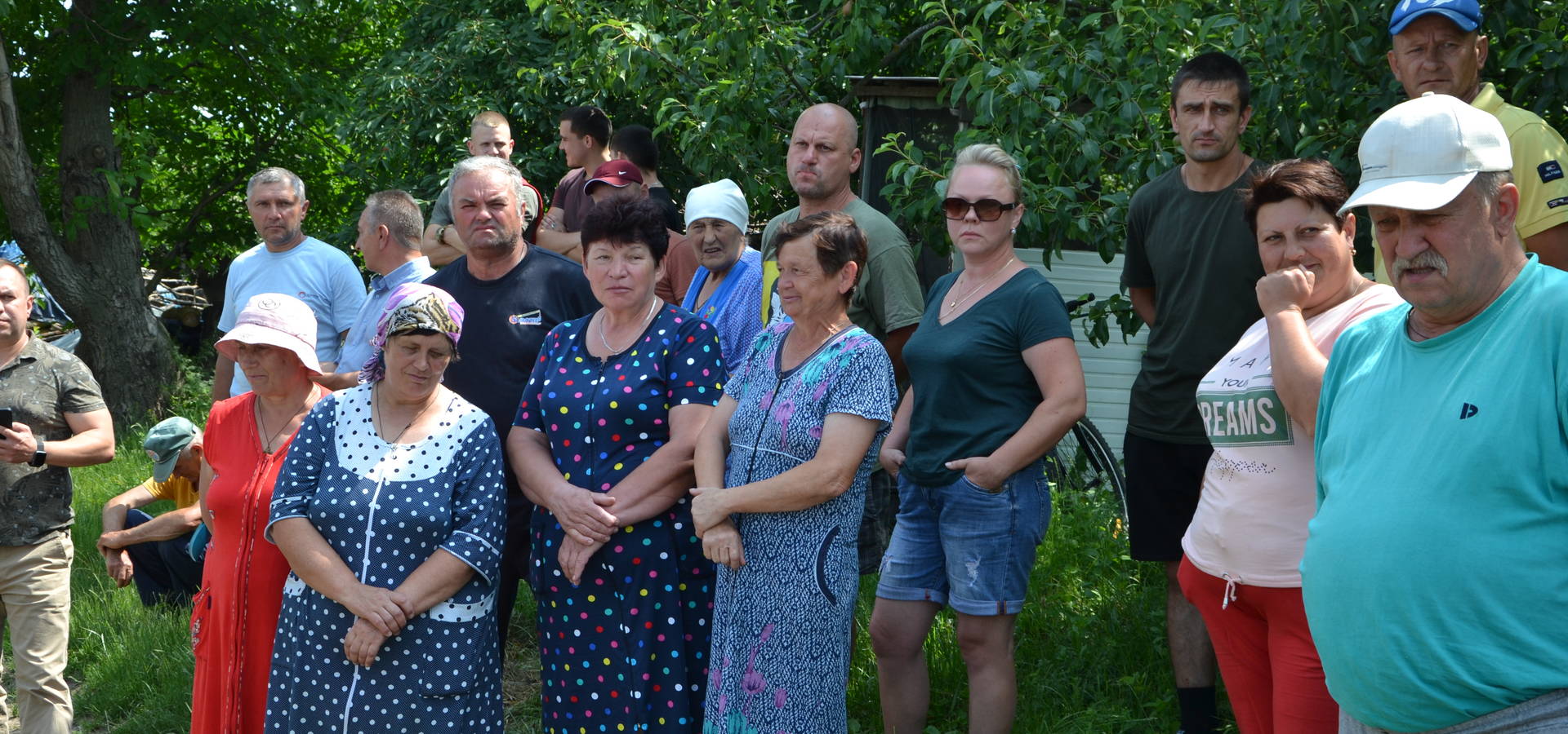 Збори почались на Дібрівці, а закінчились у Хмільнику. Люди вимагають навести порядок на міському сміттєзвалищі