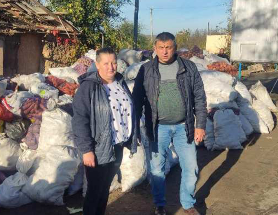 Двадцять шість тонн гуманітарної допомоги відправили з Хмільника у Херсон