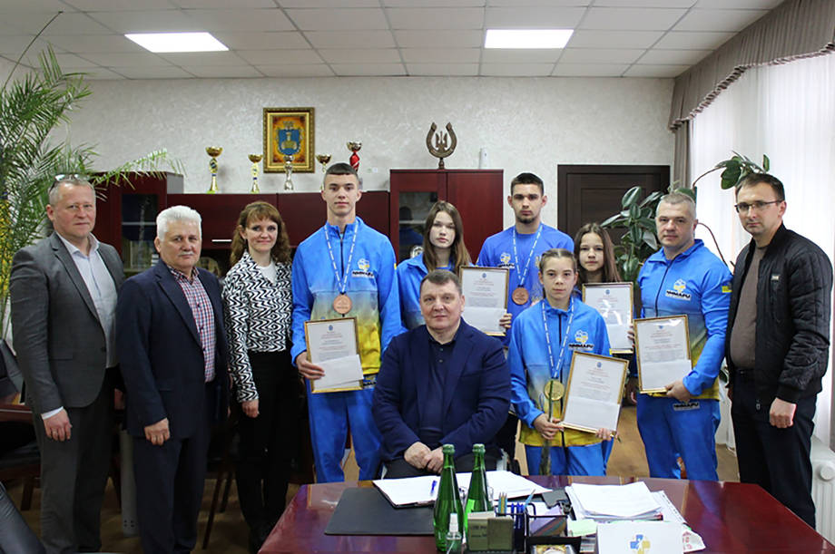 Міський голова Микола Юрчишин подякував хмільницьким спортсменам за високі досягнення у спорті
