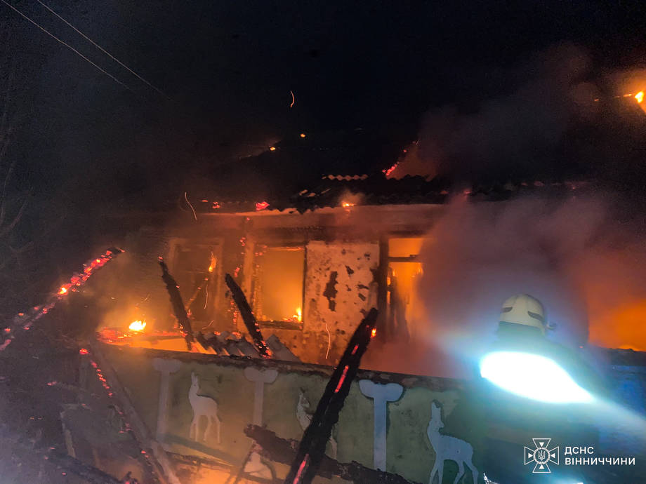 У селі Хмільницького району через несправність пічного опалення спалахнула пожежа