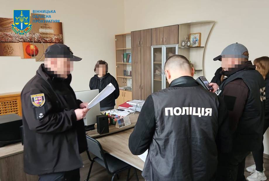 На Вінниччині викрито групу посадовців, які підозрюються у розтраті понад 22 мільйонів гривень Укрзалізниці 