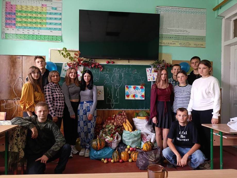 Сьомацький ліцей підтримує ЗСУ з перших днів війни