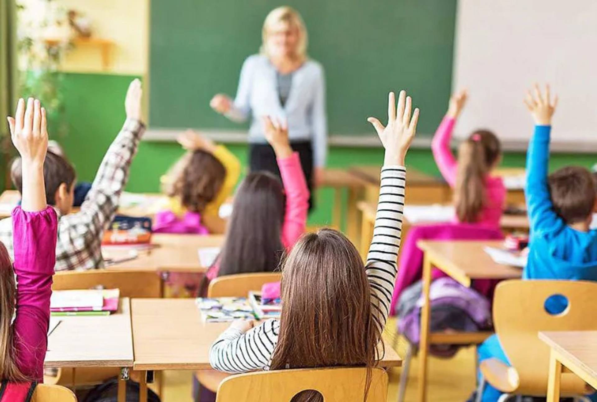 Освітні заклади Хмільницької громади працюють у змішаному форматі