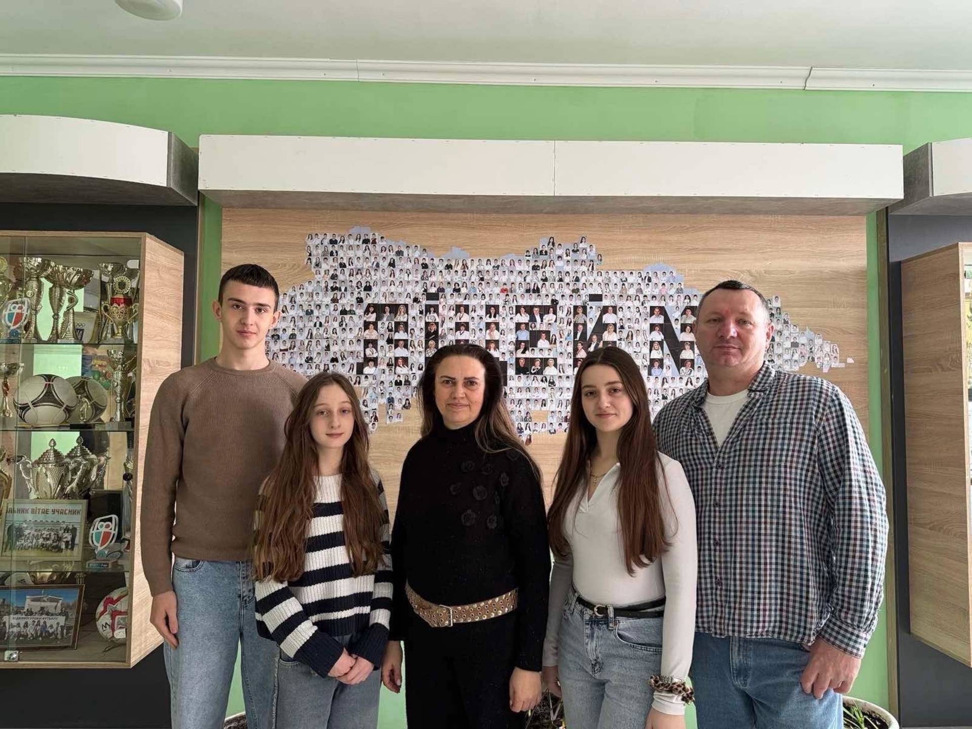 Учні першої школи Хмільника здобули три перші місця в обласному конкурсі