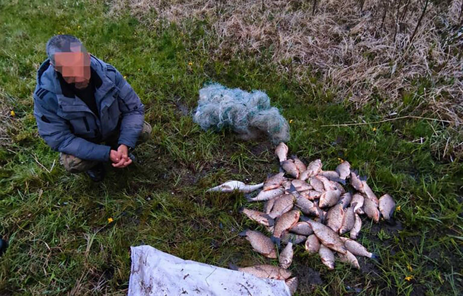 В Хмільницькій громаді виявили браконьєра, який наловив риби на понад 81 тисячу гривень