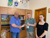 Учні першої школи Хмільника зібрали понад 26 тисяч гривень на автівку для військового