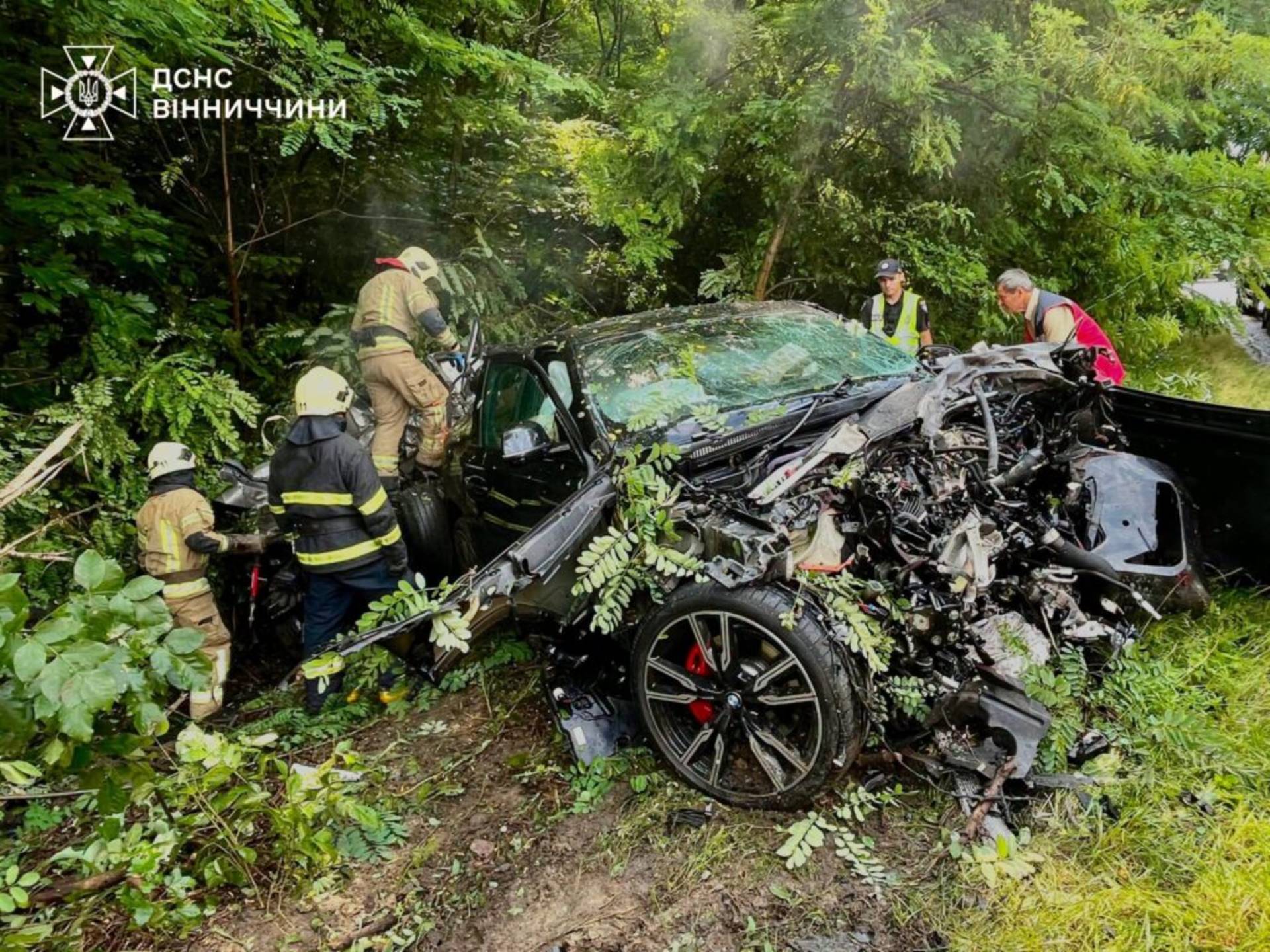 В Хмільницькому районі у ДТП загинув 55-річний водій, ще двоє людей госпіталізовано