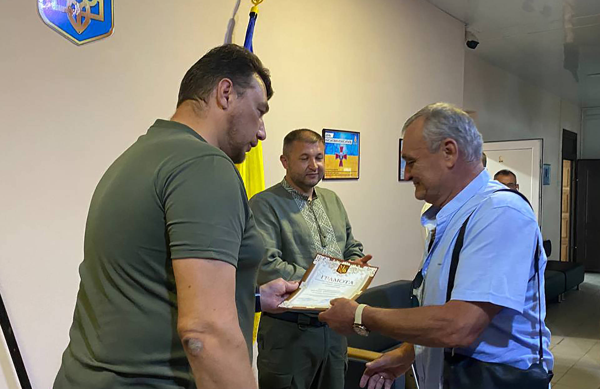 У День Незалежності України в Хмільницькому РТЦК та СП подякували тим, хто підтримує українське військо