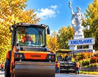 У Хмільницькій громаді тривають роботи з ремонту доріг