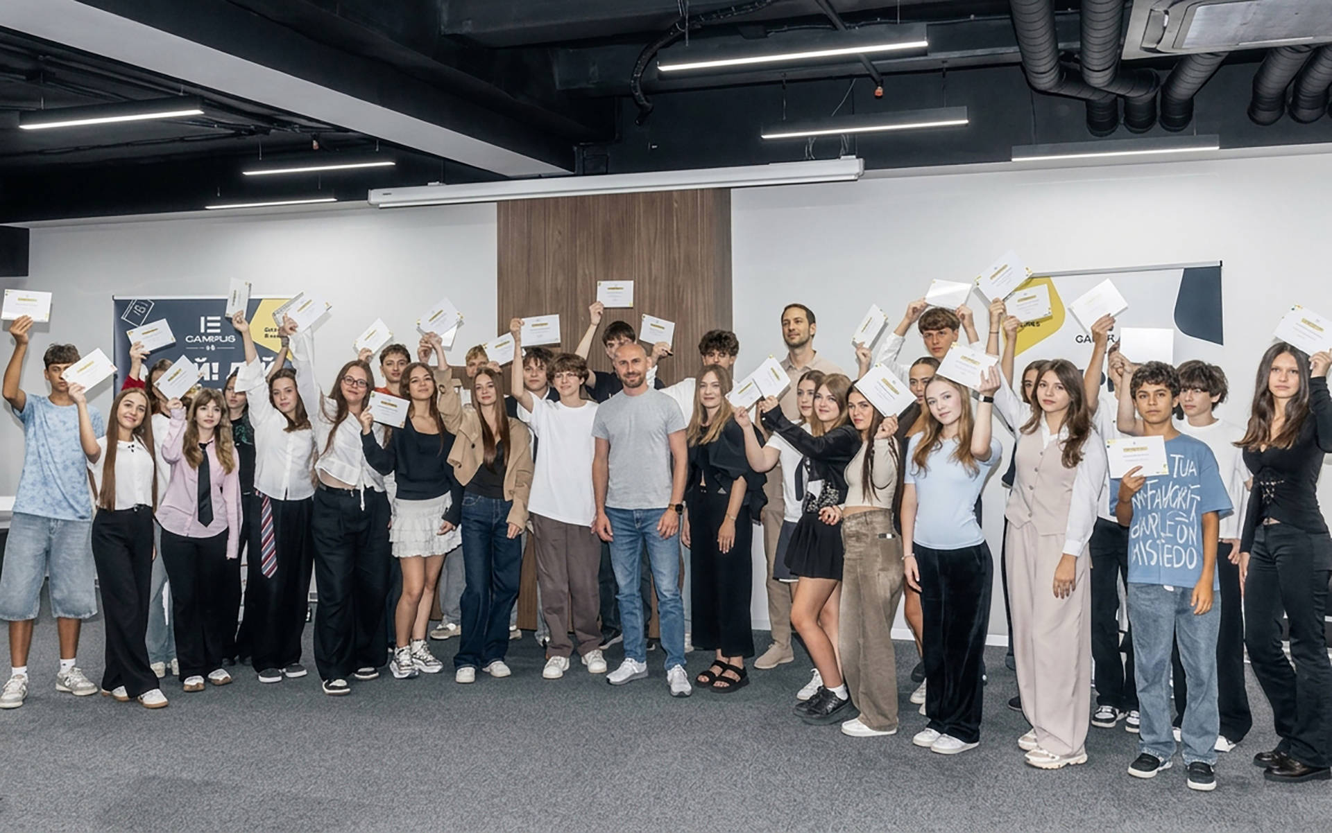 Власні ідеї у 14 років: як підлітки Хмільника навчаються в CAMPUS 13